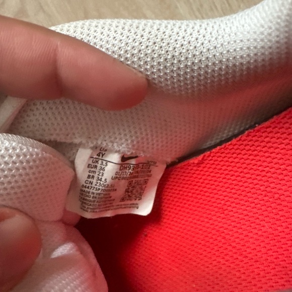 Nike White and Red Mesh Athletic Sneakers - Picture 3 of 3